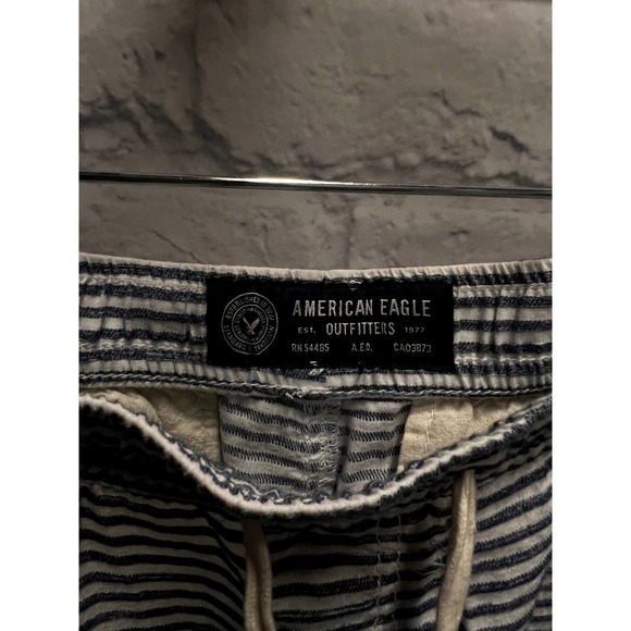 American Eagle Casual Preppy Shorts - Picture 3 of 3